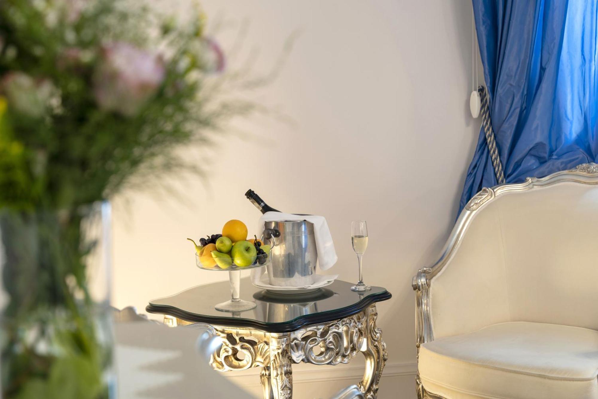 Hotel Relais Antica Badia - San Maurizio 1619